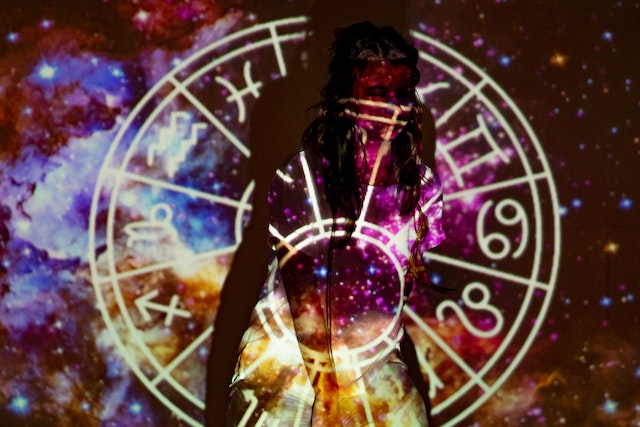 Astrologer in Etobicoke